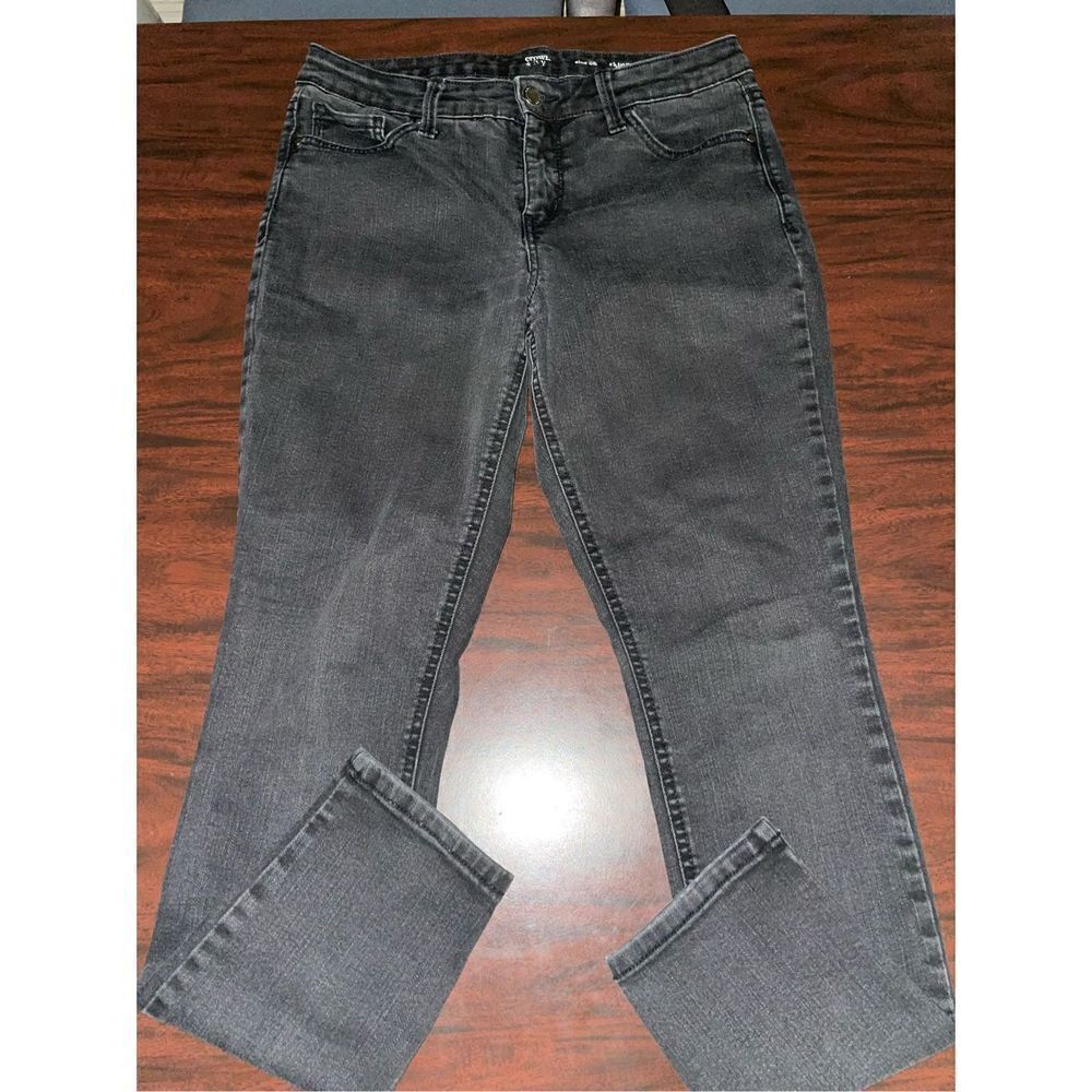 Crown & Ivy Size 8 Black Skinny Jeans